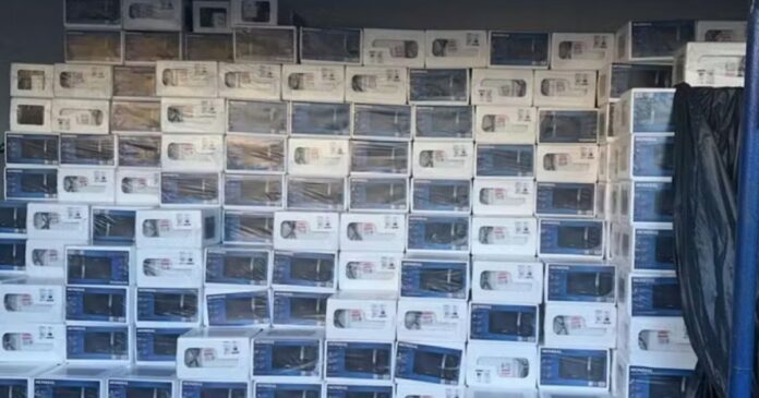 policia-prende-em-catu-14-acusados-de-roubo-de-carga-de-micro-ondas-em-feira