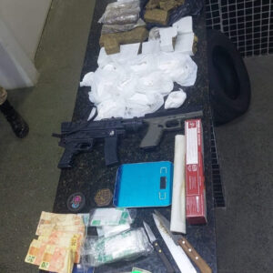 Droga apreendida no bairro Liberdade em Itamaraju 3