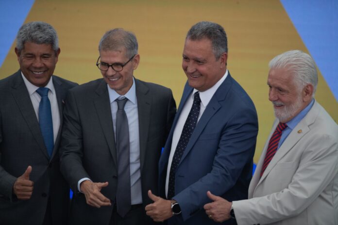 apos-veto-a-ex-assessor-de-haddad,-ex-de-dilma-assume-secom-na-bahia