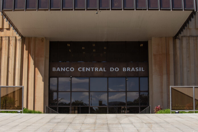 bc-celebra-60-anos,-com-a-presenca-de-ex-presidentes-e-servidores