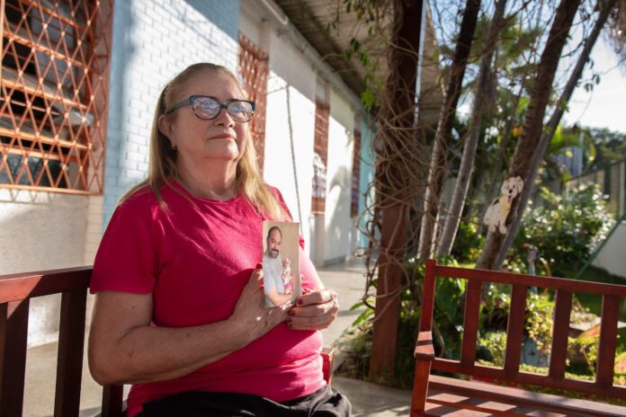 mae-sobre-prisao-de-assassino-de-revisor-apos-7-anos:-“dor-e-alivio”