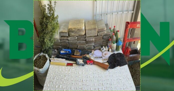 policia-militar-desmantela-laboratorio-de-drogas-em-serra-do-ramalho-e-prende-dois-suspeitos