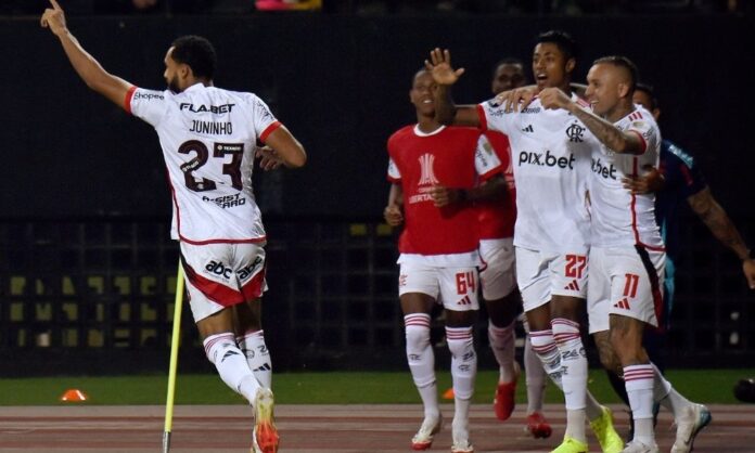 flamengo-derrota-deportivo-tachira-na-estreia-da-copa-libertadores