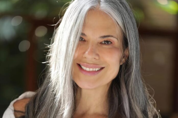 miss-aos-51-anos,-ex-dentista-aprendeu-a-desfilar-apos-grave-acidente