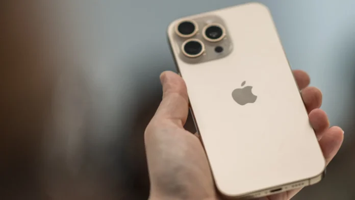 tarifas-podem-aumentar-preco-dos-iphones-em-43%-nos-eua