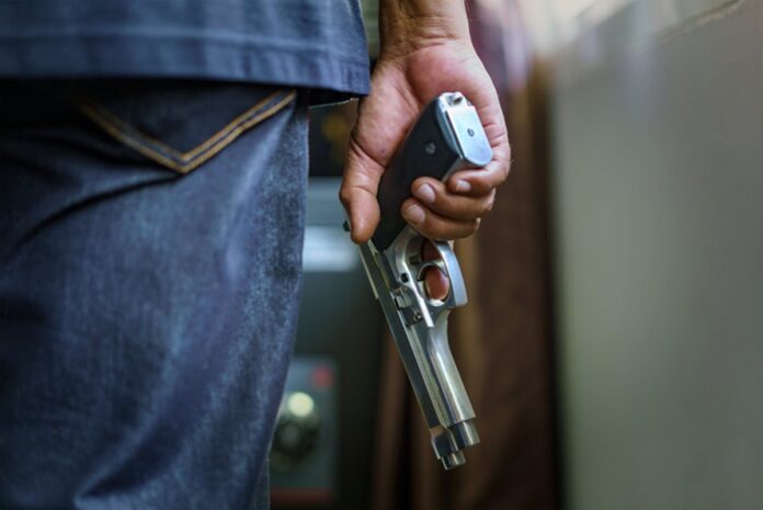 policial-penal-perde-cargo-apos-executar-jovem-com-4-tiros-nas-costas