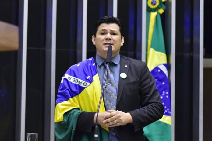 deputado-que-desejou-morte-de-lula-pede-desculpas:-“exagerei”