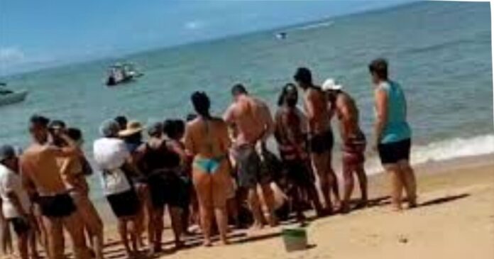 advogada-morre-apos-entrar-no-mar-na-praia-do-espelho-em-trancoso-de-porto-seguro