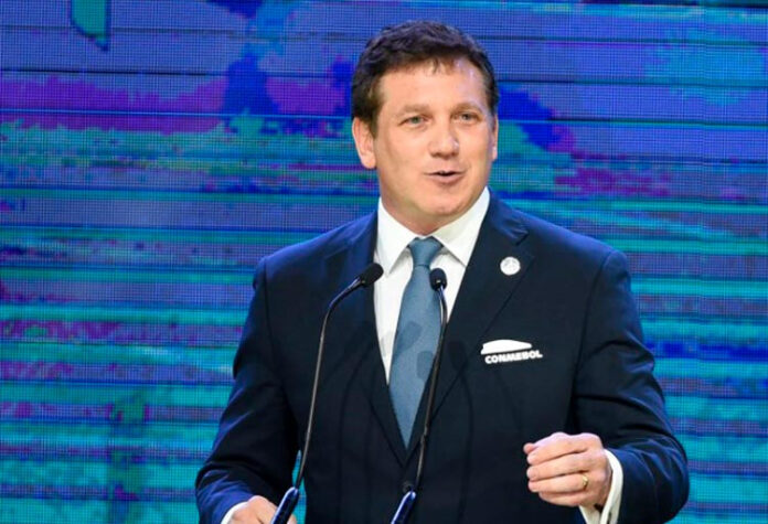 conmebol-solicita-a-fifa-que-copa-do-mundo-2030-seja-disputada-com-64-selecoes