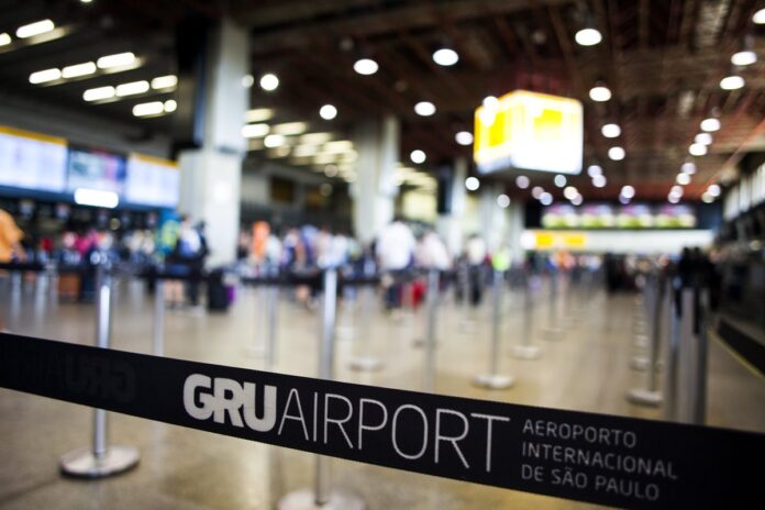 deputadas-denunciam-racismo-em-aeroporto:-“cor-da-pele-‘suspeita’”