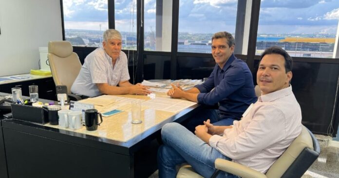 prefeito-de-barreiras-articula-em-brasilia-reforma-e-ampliacao-do-aeroporto-local