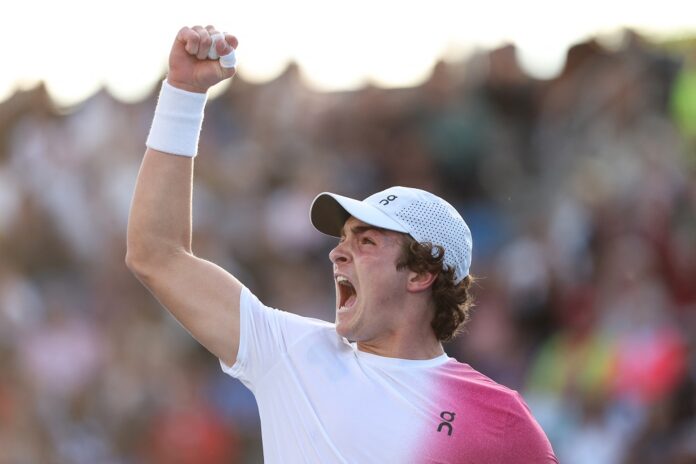 joao-fonseca-e-confirmado-na-lista-para-roland-garros-e-jogara-seu-segundo-grand-slam