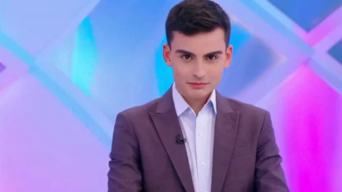 dudu-camargo-vira-reu-por-importunacao-sexual-contra-simony-durante-transmissao-ao-vivo