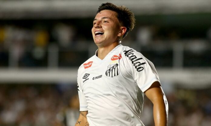 santos-vence-atletico-mg-por-2-a-0-no-brasileirao 