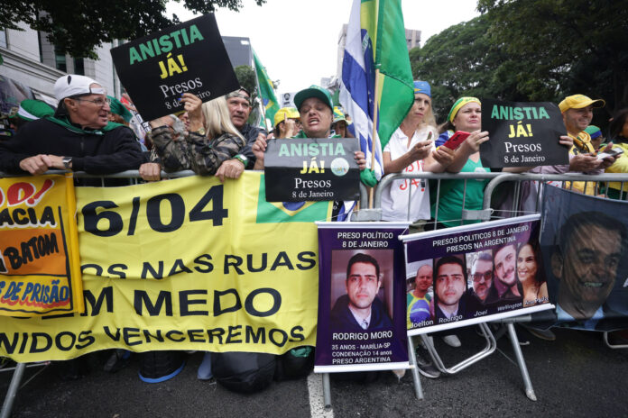 anistia:-deputado-tira-assinatura-da-urgencia,-mas-recua-apos-pressao