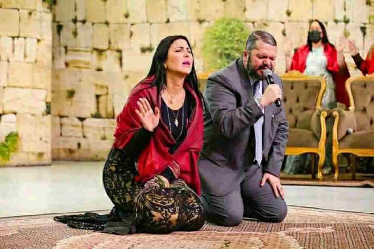 igreja-plenitude-convoca-fieis-para-a-“sexta-feira-da-paixao-–-o-desafio-da-cruz”