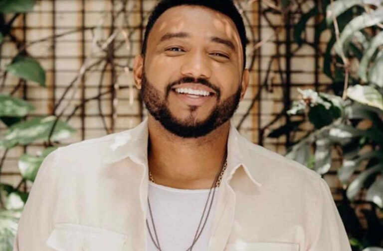 eli-soares-e-o-unico-artista-gospel-na-festa-dos-65-anos-de-brasilia