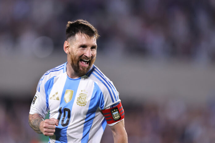 messi-admite-querer-jogar-a-copa-do-mundo-e-mostra-encanto-com-lamine-yamal