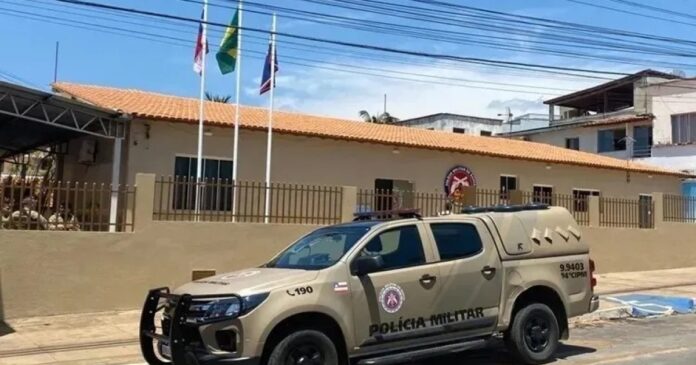 jovem-arromba-escola-na-bahia-e-depois-se-entrega-apos-repercussao-do-caso