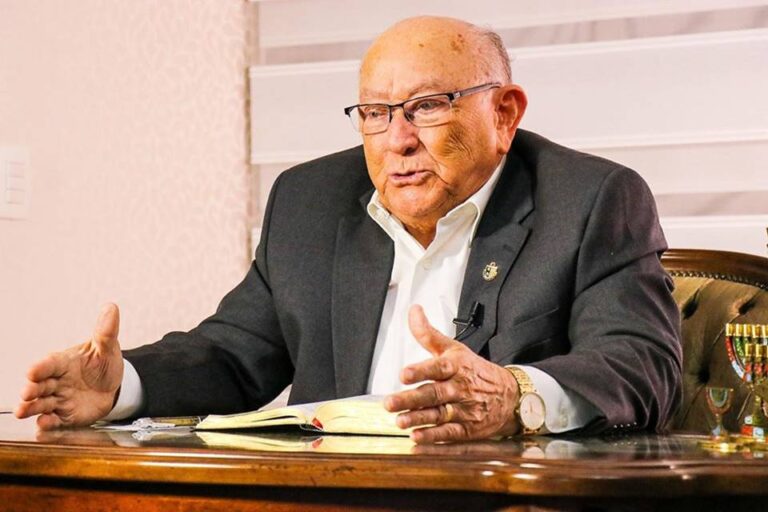 pastor-jose-wellington-nega-que-ministerio-do-belem-va-lancar-novos-candidatos-em-2026