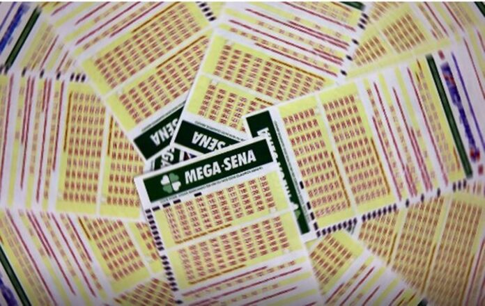 mega-sena:-cinco-apostas-do-df-acertam-a-quina-e-faturam-r$-48-mil