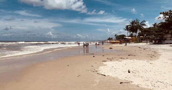 homem-de-24-anos-desaparece-no-mar-em-ilheus;-corpo-de-bombeiros-realiza-buscas