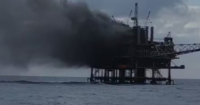 video:-explosao-e-incendio-em-plataforma-da-petrobras-na-bacia-de-campos-deixam-14-feridos