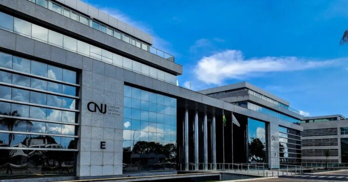 cnj-afasta-desembargador-por-mensagens-publicas-de-apoio-a-bolsonaro
