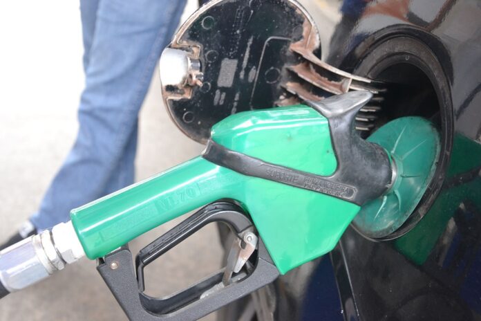 diesel-e-etanol-tem-baixas-nos-precos-na-primeira-quinzena,-segundo-pesquisa