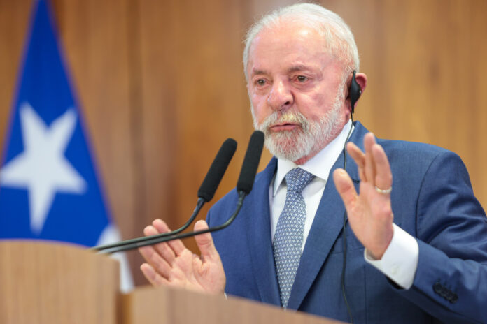 lula-se-diz-“severamente-preocupado”-com-guinada-dos-eua-sob-trump