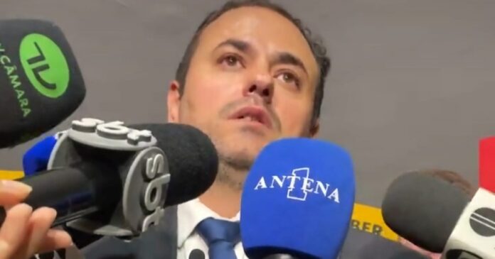 glauber-braga-apresenta-recurso-na-ccj-e-diz-ter-confianca-de-que-conseguira-reverter-cassacao