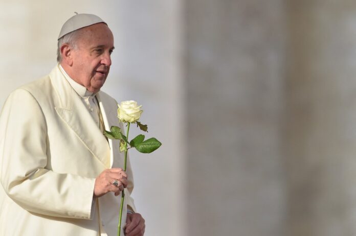 papa-francisco-reflete-sobre-velhice-e-morte-em-texto-inedito-escrito-antes-da-internacao