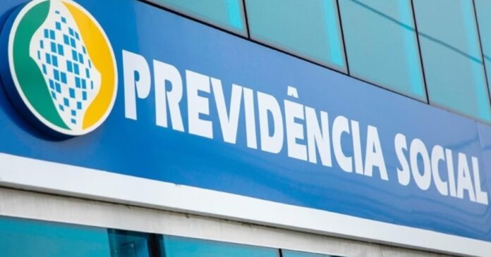 presidente-do-inss-e-afastado-do-cargo-apos-operacao-da-pf