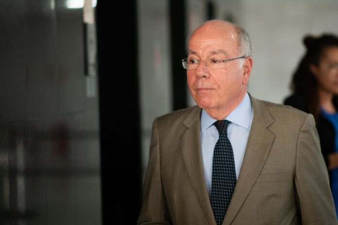 camara:-comissao-convoca-mauro-vieira-para-explicar-asilo-diplomatico