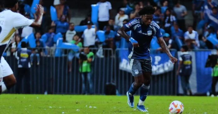 esposa-e-filho-de-jogador-do-emelec-sao-sequestrados-durante-invasao-em-guayaquil