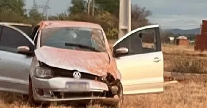 cabeleireiro-morre-apos-capotamento-em-zona-urbana-no-sudoeste-da-bahia