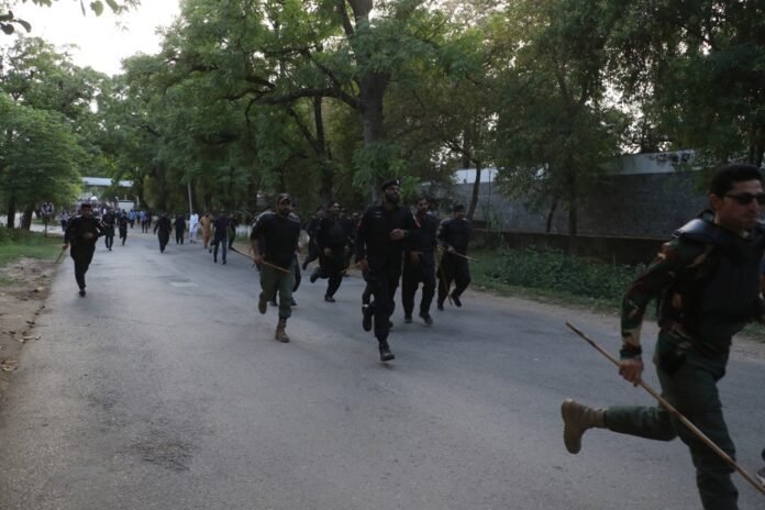 crise-entre-india-e-paquistao-se-intensifica-apos-ataque-na-caxemira