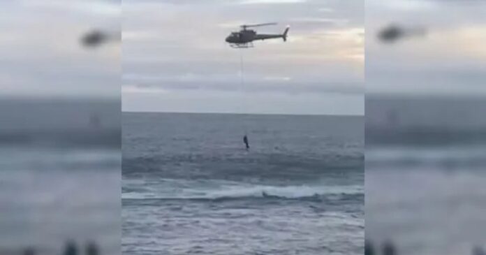 video:-turista-italiano-e-resgatado-apos-se-afogar-na-praia-da-barra,-em-salvador