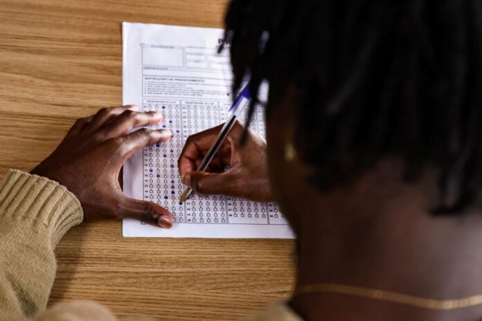 pm-de-sp-abre-concurso-com-salarios-de-ate-r$-9-mil-para-nivel-medio