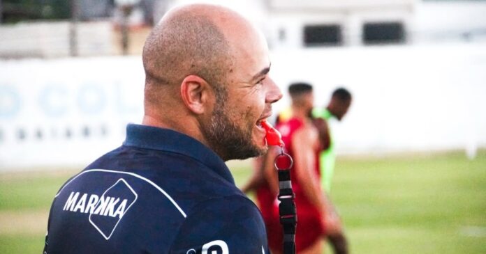 barcelona-de-ilheus-demite-tecnico-adriano-souza-junto-a-comissao-apos-empate-na-serie-d