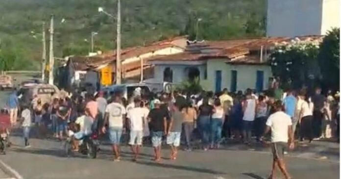 corpo-de-subtenente-vitima-de-acidente-em-salvador-e-sepultado-no-vale-do-jiquirica