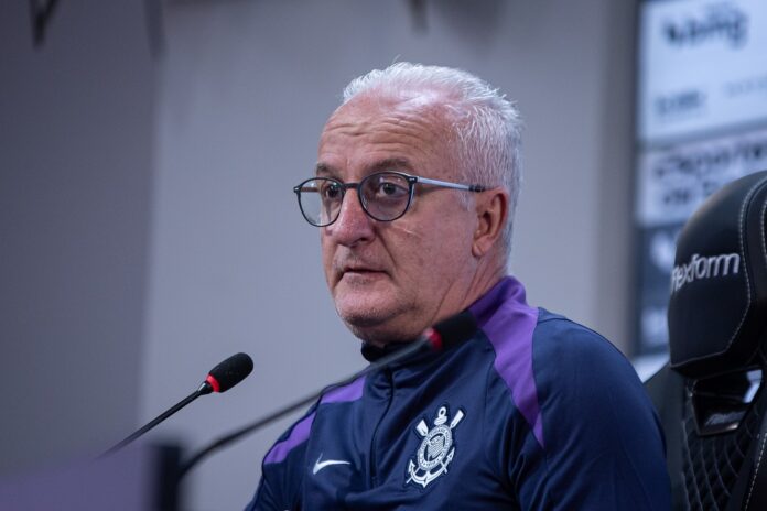 dorival-deseja-melhoras-a-tite-e-explica-por-que-trocou-descanso-por-desconforto-no-corinthians