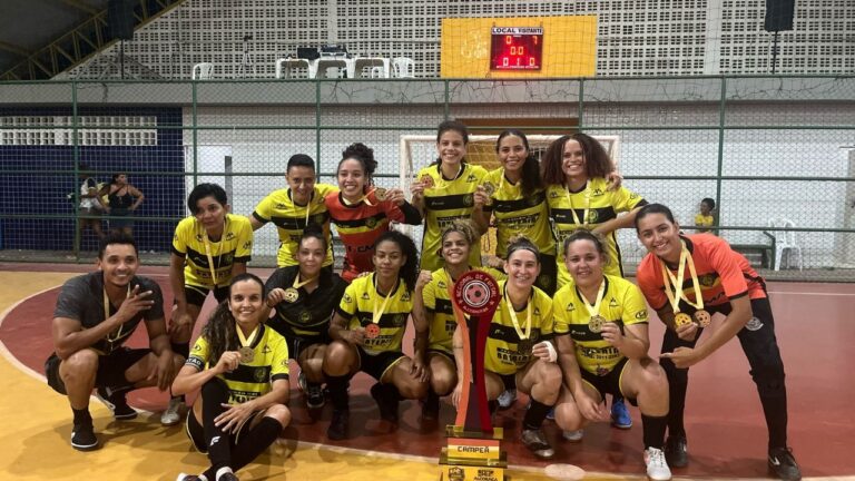 Oriente de Teixeira de Freitas conquista a Copa Regional de Futsal Feminino de Alcobaça 2025