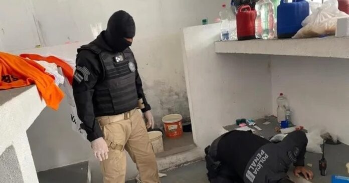 “operacao-redencao”-e-deflagrada-em-presidio-de-eunapolis-para-coibir-uso-de-celulares