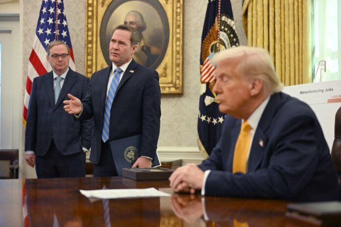 assessor-de-seguranca-nacional-de-trump-deixara-cargo,-diz-imprensa-americana