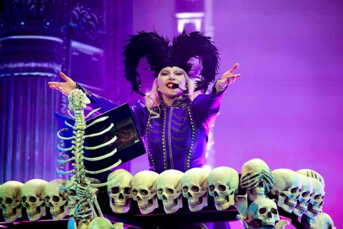 lady-gaga-no-rio:-7-dicas-para-evitar-perrengues-com-o-look-do-show