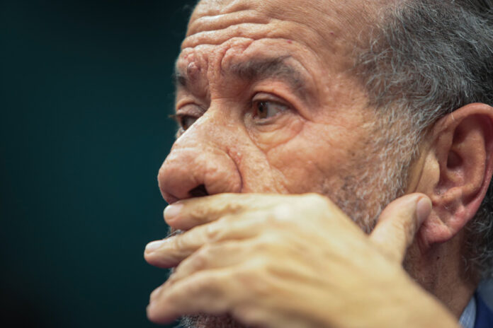 pesquisa-atlas:-85,3%-dos-brasileiros-defende-que-lula-demita-lupi