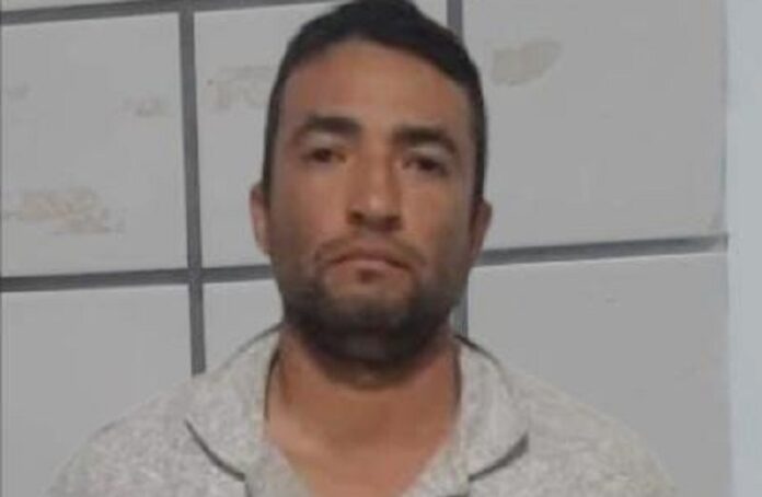 “chapolim”,-acusado-de-homicidio-na-bahia,-e-preso-pela-policia-civil-em-linhares-(es)