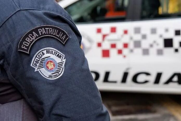 pm-e-agredida-e-tem-arma-roubada-durante-assalto-na-baixada-santista