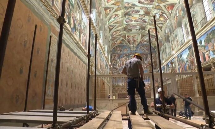 vaticano-acelera-trabalhos-na-capela-sistina-para-inicio-do-conclave